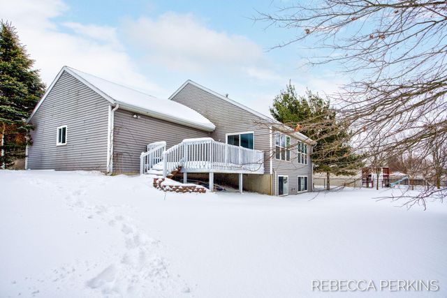 3849 142nd Avenue, Holland, MI 49424