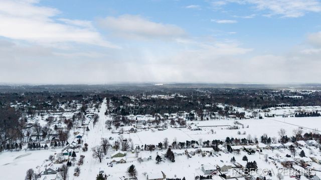 3849 142nd Avenue, Holland, MI 49424