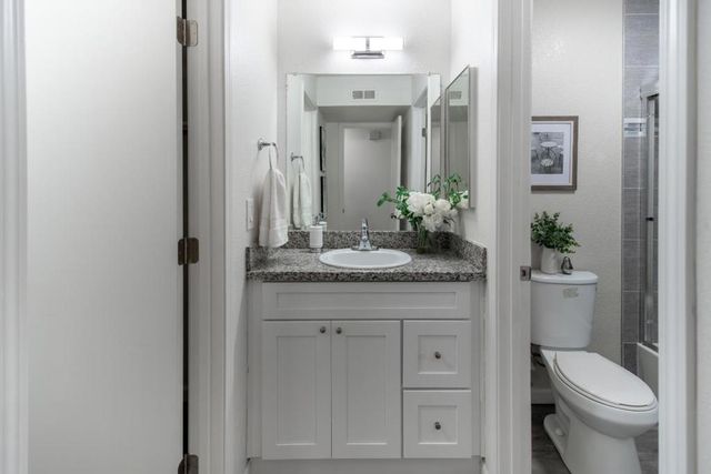 703 San Conrado Terrace 6, Sunnyvale, CA 94085