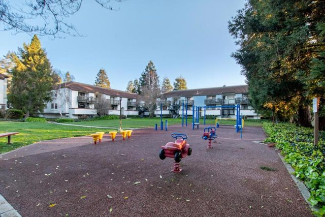 703 San Conrado Terrace 6, Sunnyvale, CA 94085