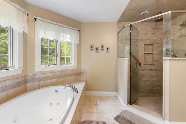 216 Bellevue Rd, Watertown, MA 02472