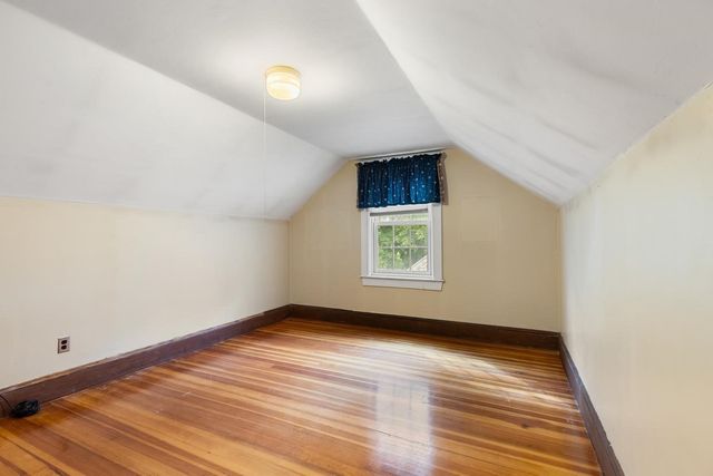 216 Bellevue Rd, Watertown, MA 02472
