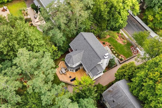 216 Bellevue Rd, Watertown, MA 02472
