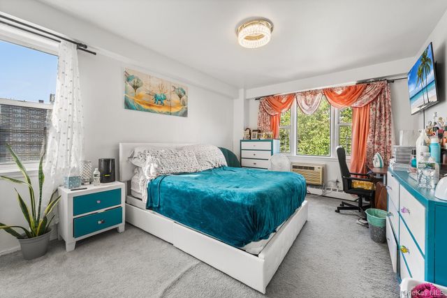 87-15 165th Street 5E, Jamaica, NY 11432