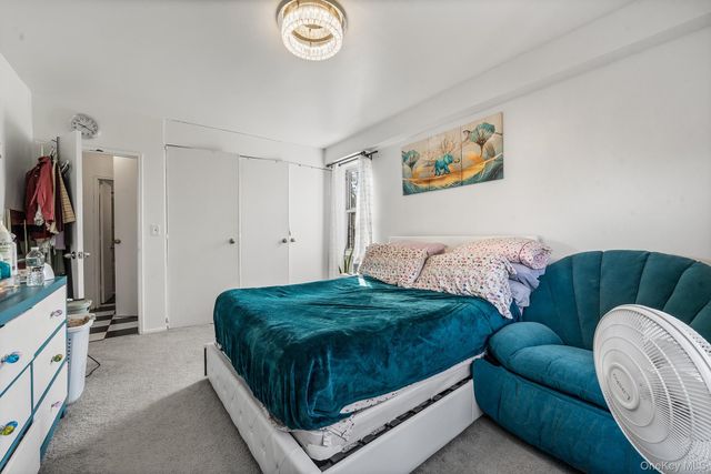 87-15 165th Street 5E, Jamaica, NY 11432