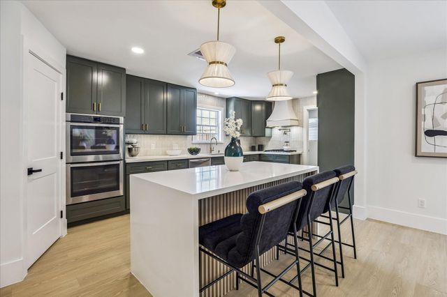9419 Greenwillow Drive, Houston, TX 77096