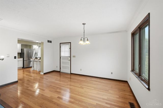 5719 Biscayne Avenue, Green Twp, OH 45248