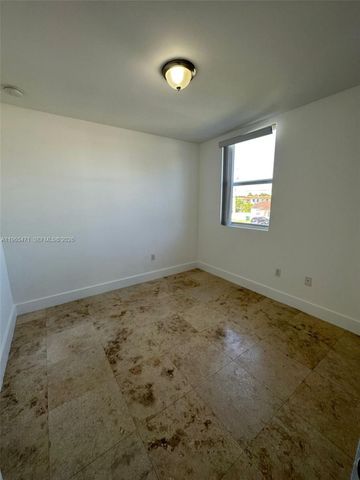 2772 SW 31st Ct 2772, Miami, FL 33133