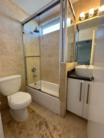 2772 SW 31st Ct 2772, Miami, FL 33133