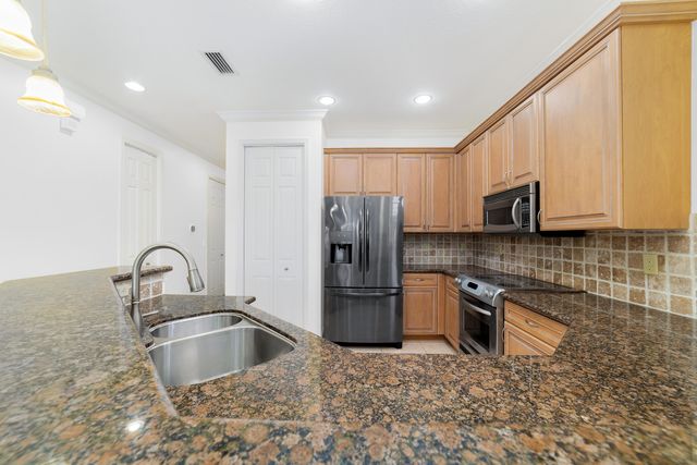 1601 Mariner Bay Boulevard, Fort Pierce, FL 34949