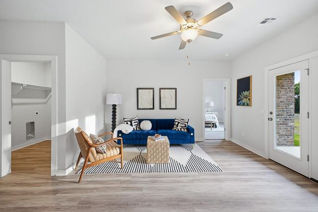 11273 Ward Road, Edmond, OK 73044