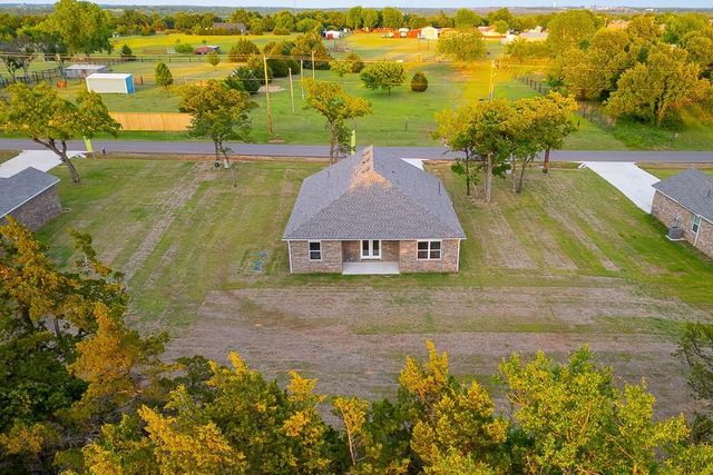 11273 Ward Road, Edmond, OK 73044