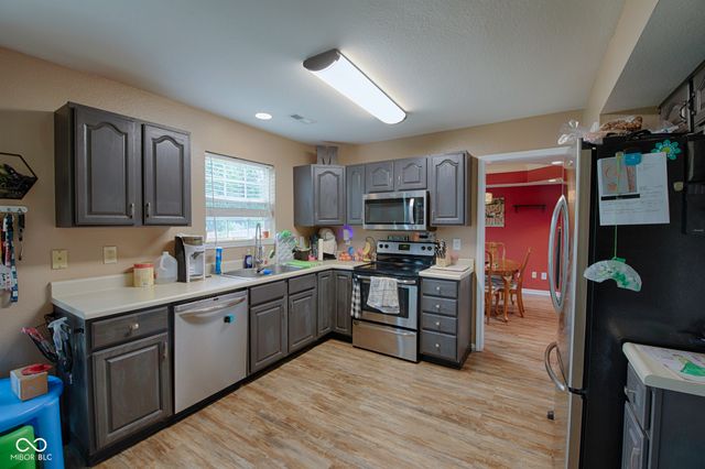 13074 Britton Ridge, Fishers, IN 46038