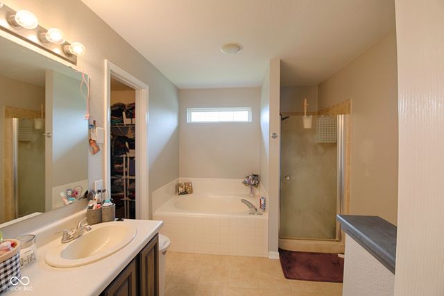 13074 Britton Ridge, Fishers, IN 46038