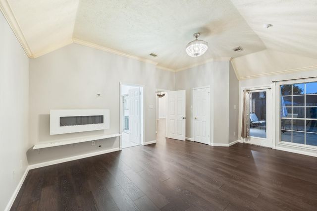 7624 Lone Meadow Court, Houston, TX 77095