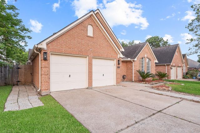 7624 Lone Meadow Court, Houston, TX 77095