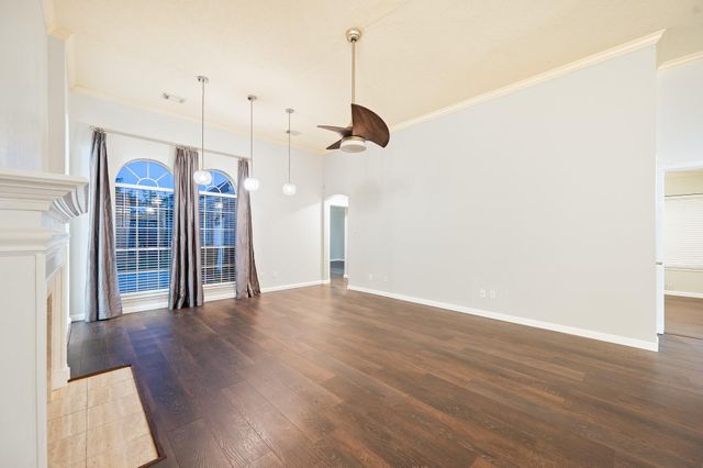 7624 Lone Meadow Court, Houston, TX 77095