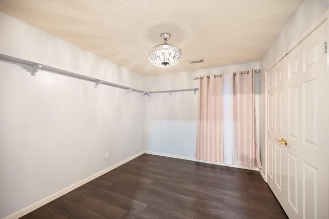7624 Lone Meadow Court, Houston, TX 77095