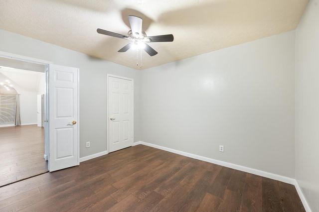 7624 Lone Meadow Court, Houston, TX 77095
