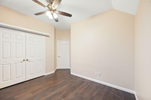 7624 Lone Meadow Court, Houston, TX 77095