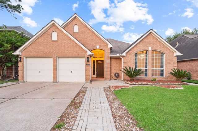 7624 Lone Meadow Court, Houston, TX 77095