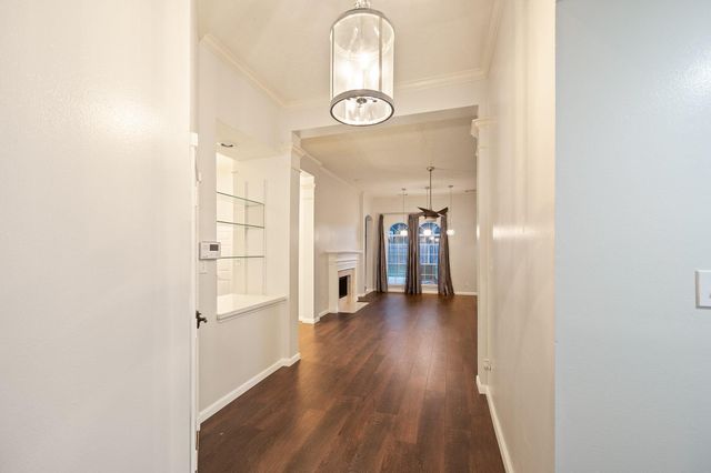7624 Lone Meadow Court, Houston, TX 77095