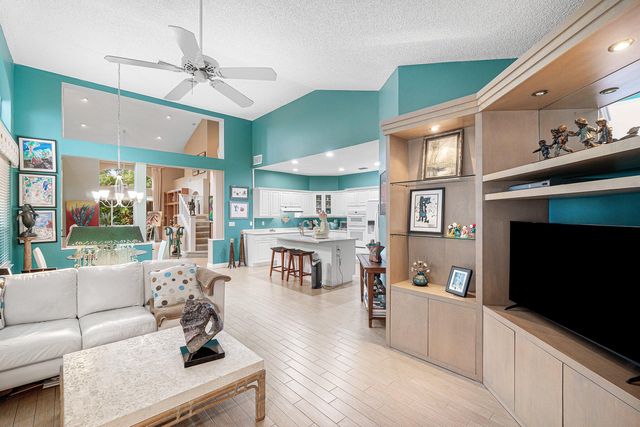 2281 NW 62ND Drive, Boca Raton, FL 33496