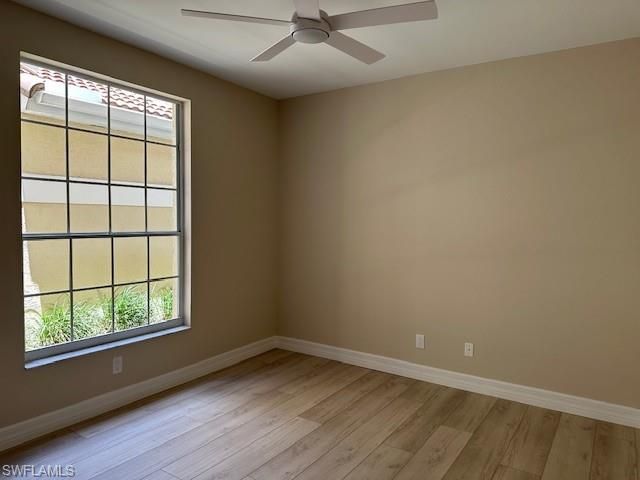 93 Silver Oaks CIR 3-101, Naples, FL 34119