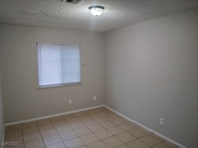 6213 Yerba Lane A, Las Vegas, NV 89108