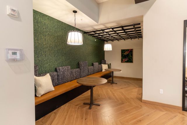 6450 37th Avenue NW 115, Rochester, MN 55901