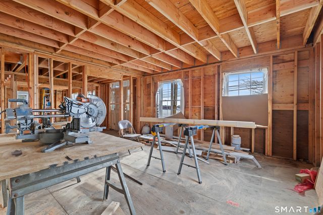 108 Thames Street, Groton, CT 06340