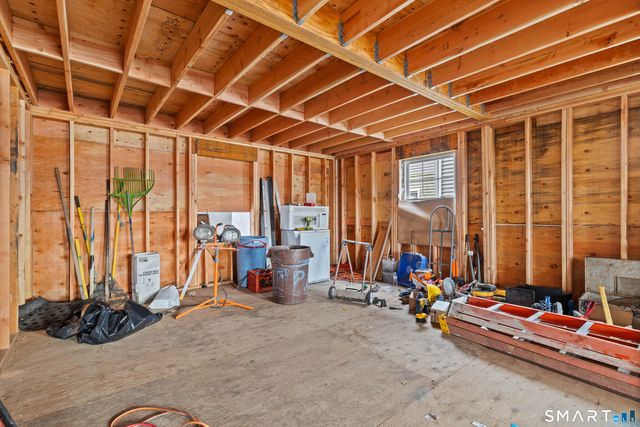 108 Thames Street, Groton, CT 06340