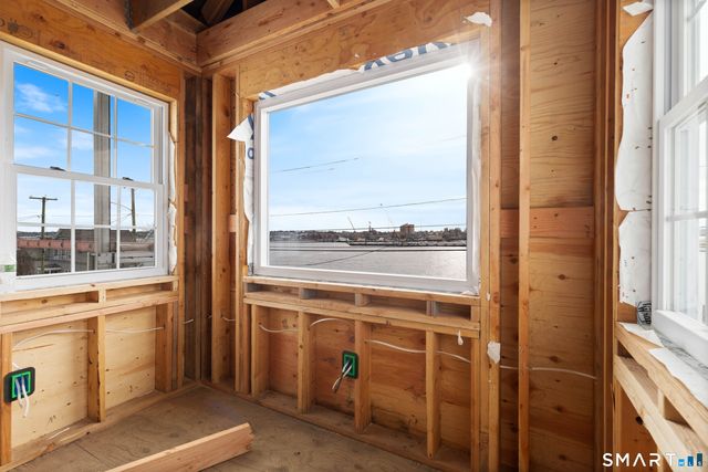 108 Thames Street, Groton, CT 06340