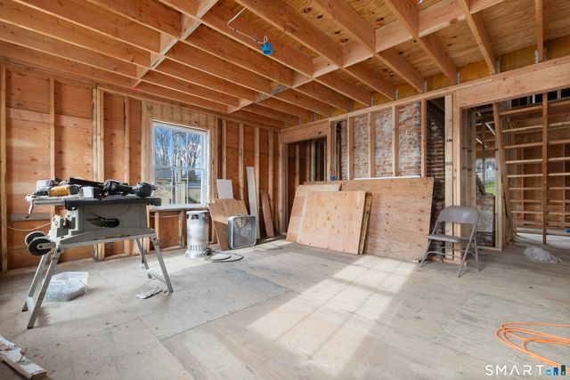 108 Thames Street, Groton, CT 06340