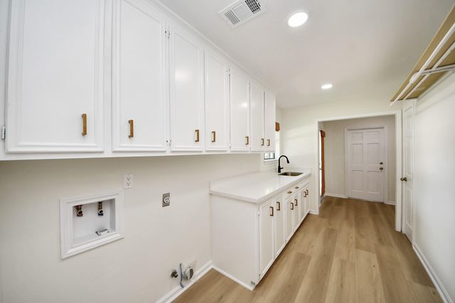9114 Taidswood Drive, Spring, TX 77379