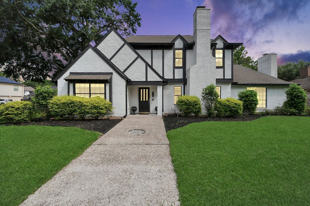 9114 Taidswood Drive, Spring, TX 77379
