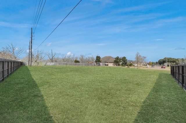 33231 Worthing Lane, Fulshear, TX 77441