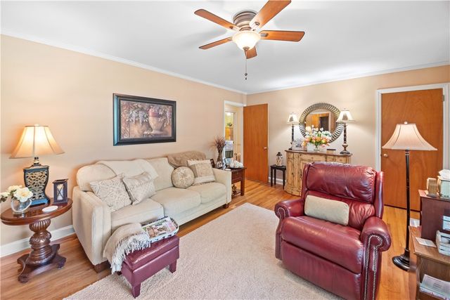 110 George Street, Easley, SC 29642