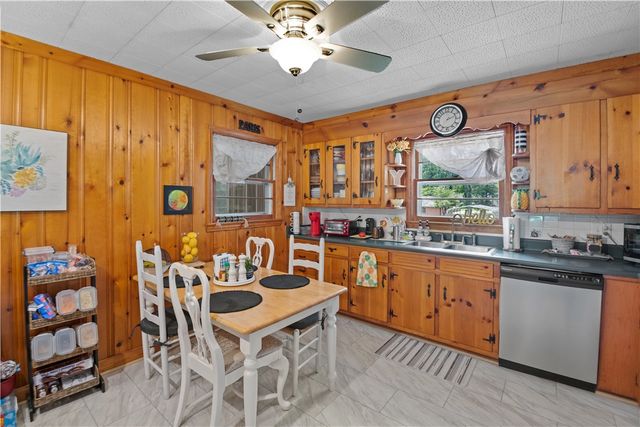 110 George Street, Easley, SC 29642