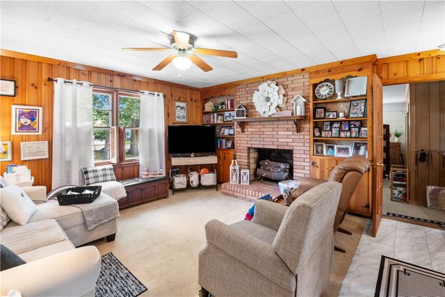 110 George Street, Easley, SC 29642