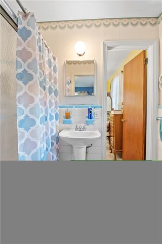 110 George Street, Easley, SC 29642