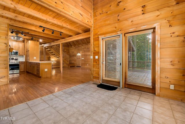 104 Crestwood Drive, Roan Mountain, TN 37687