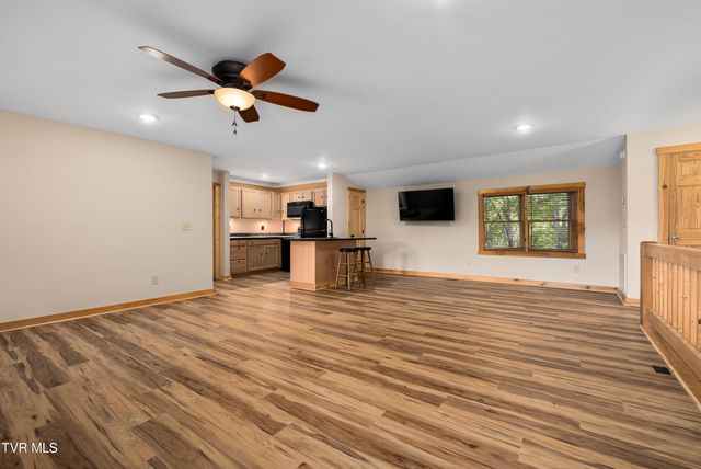 104 Crestwood Drive, Roan Mountain, TN 37687