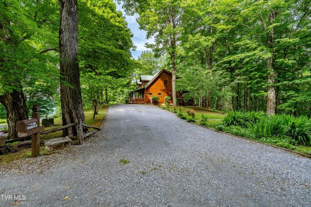 104 Crestwood Drive, Roan Mountain, TN 37687
