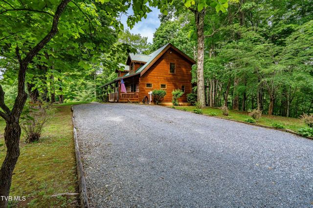 104 Crestwood Drive, Roan Mountain, TN 37687