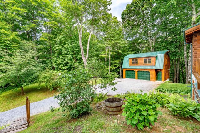 104 Crestwood Drive, Roan Mountain, TN 37687