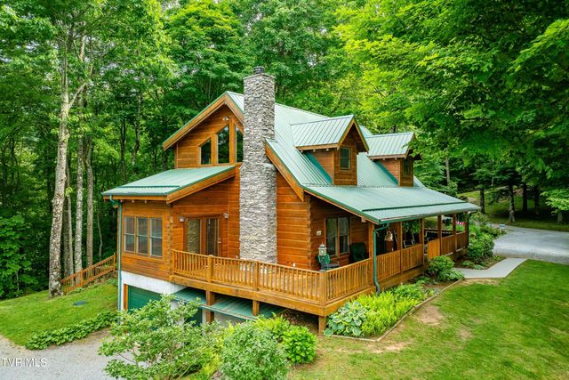 104 Crestwood Drive, Roan Mountain, TN 37687