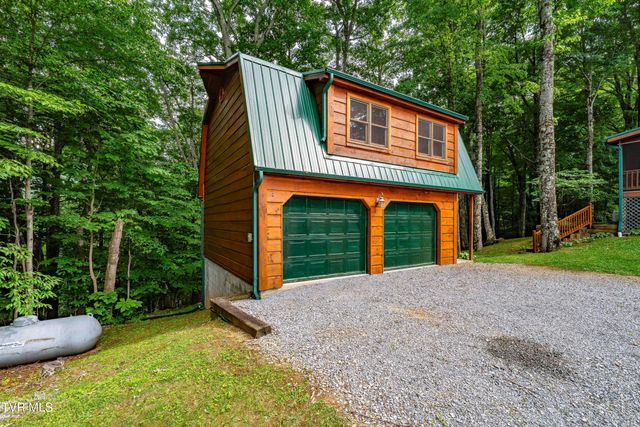 104 Crestwood Drive, Roan Mountain, TN 37687