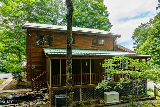 104 Crestwood Drive, Roan Mountain, TN 37687