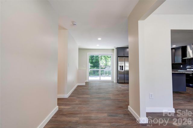 2173 Ridgewood Drive, Gastonia, NC 28054